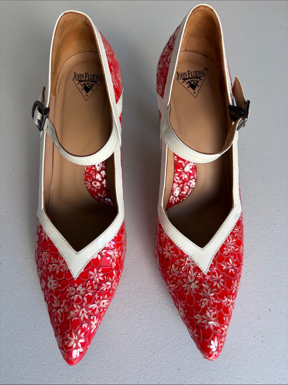 John Fluevog Millie Red Floral Patent Mary Jane Heels Pumps Size 8.5 - Picture 2 of 16